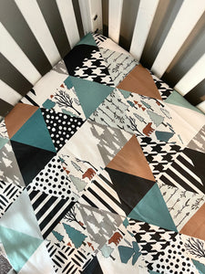 Fitted crib sheet | into the wild