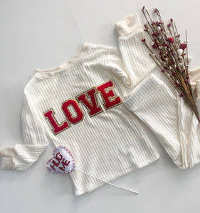 LOVE Chenille patch waffle pajama set