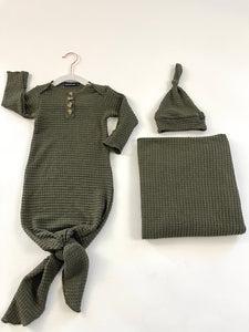 Newborn bundle | olive green