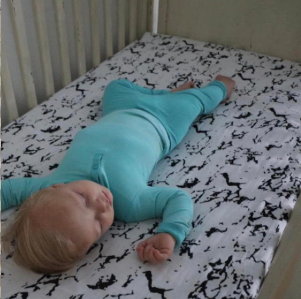 Organic Crib Sheet | Marble