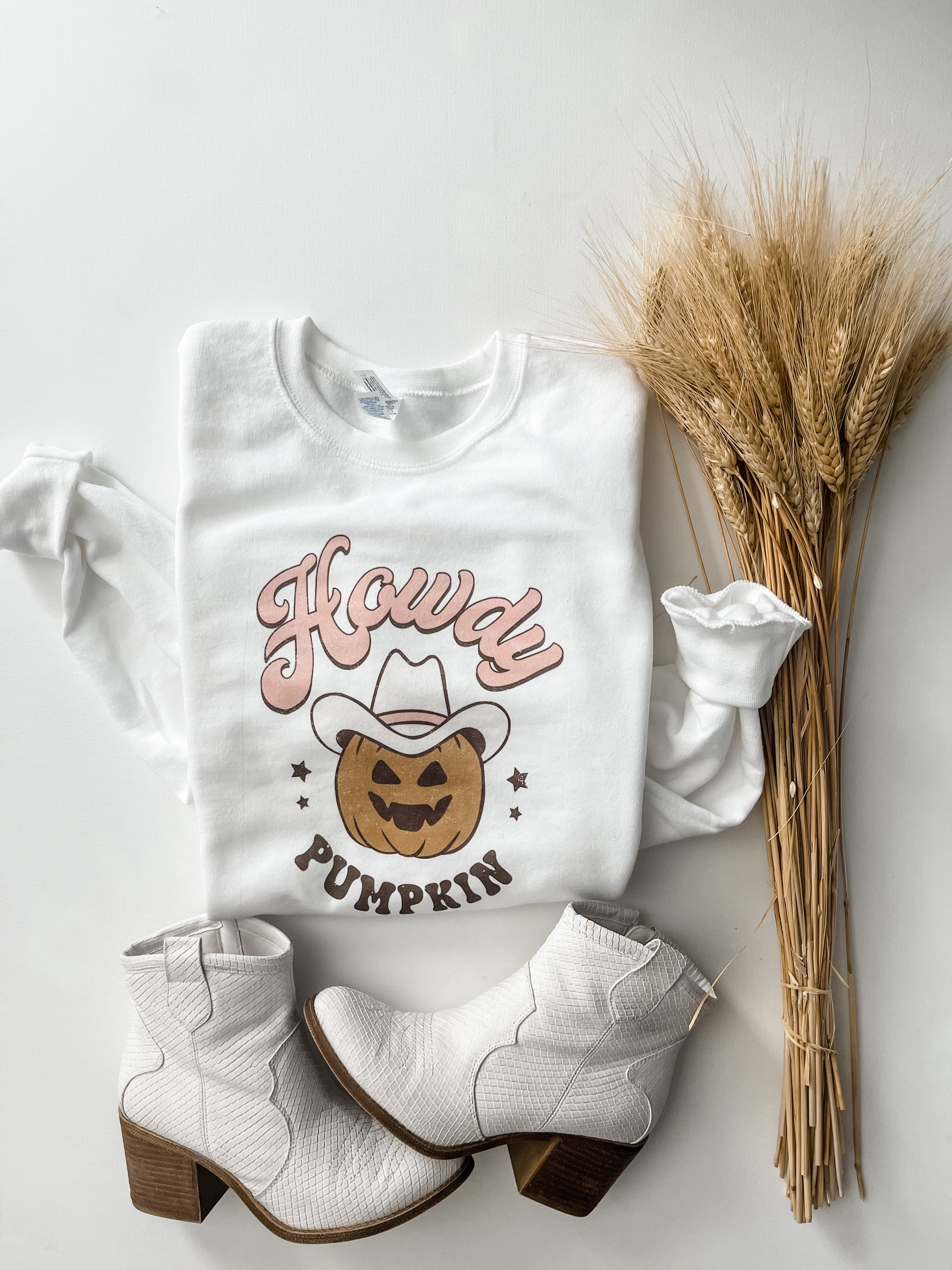 Howdy Pumpkin Women’s Pullover | white